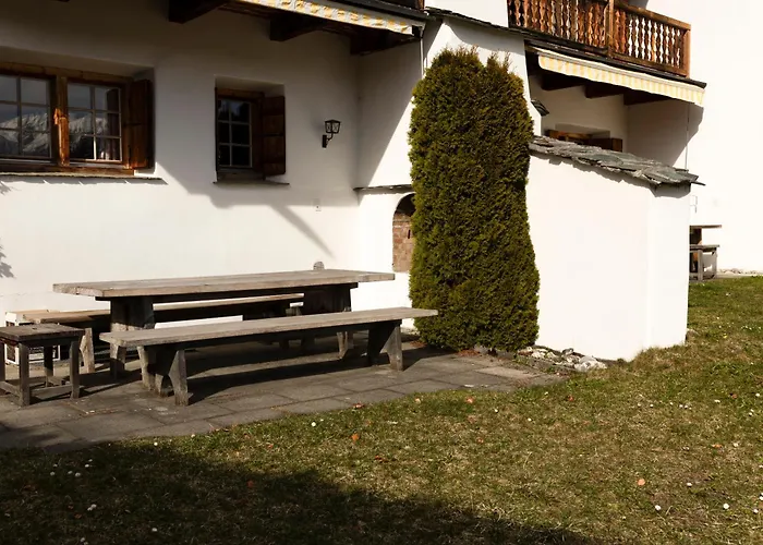 Haus 1 - 4.5 Haus In Ruhiger Wohngegend Mit Garten لاكس