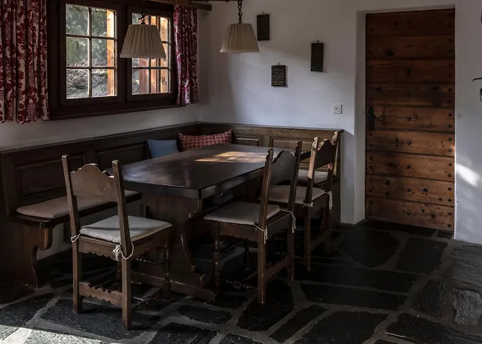 Haus 1 - 4.5 Haus In Ruhiger Wohngegend Mit Garten